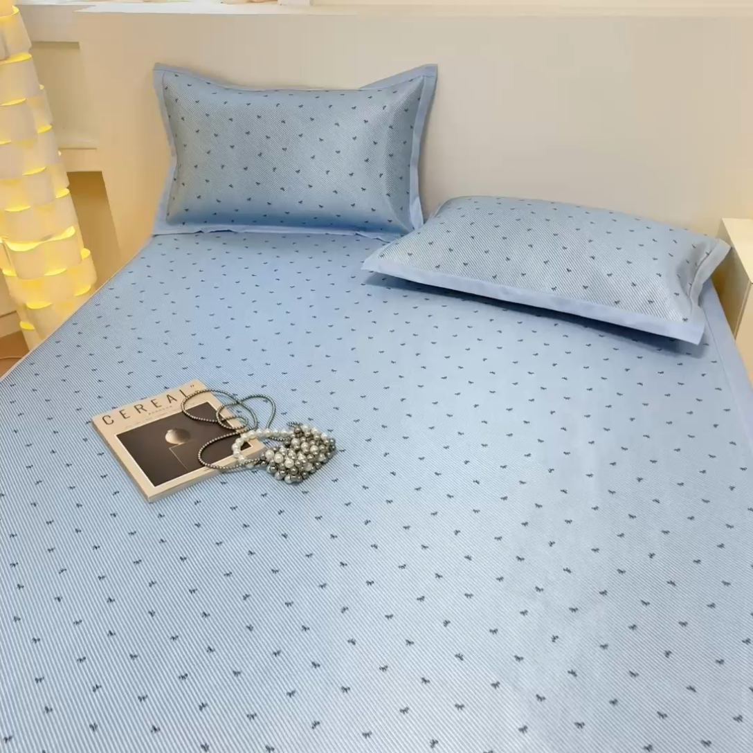 91家纺网 家纺一手货源 找家纺 慕尚家纺 2025新款数码印花床席床笠款冰藤席 蝴蝶蓝