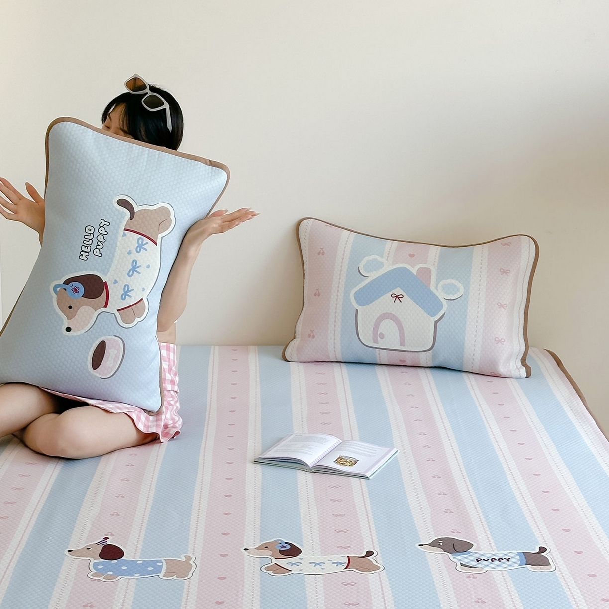 91家纺网 家纺一手货源 找家纺 （总）RYB红黄兰 2025新款ins设计师原创A类数码大版卡通印花冰豆豆席凉席席子