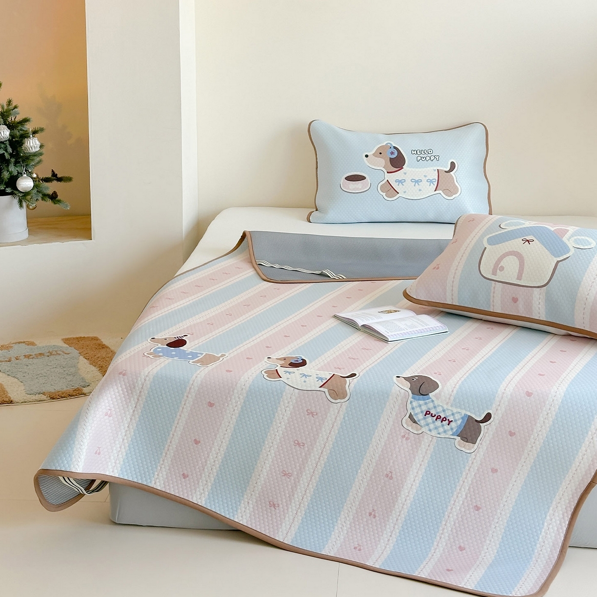 91家纺网 家纺一手货源 找家纺 （总）RYB红黄兰 2025新款ins设计师原创A类数码大版卡通印花冰豆豆席凉席席子