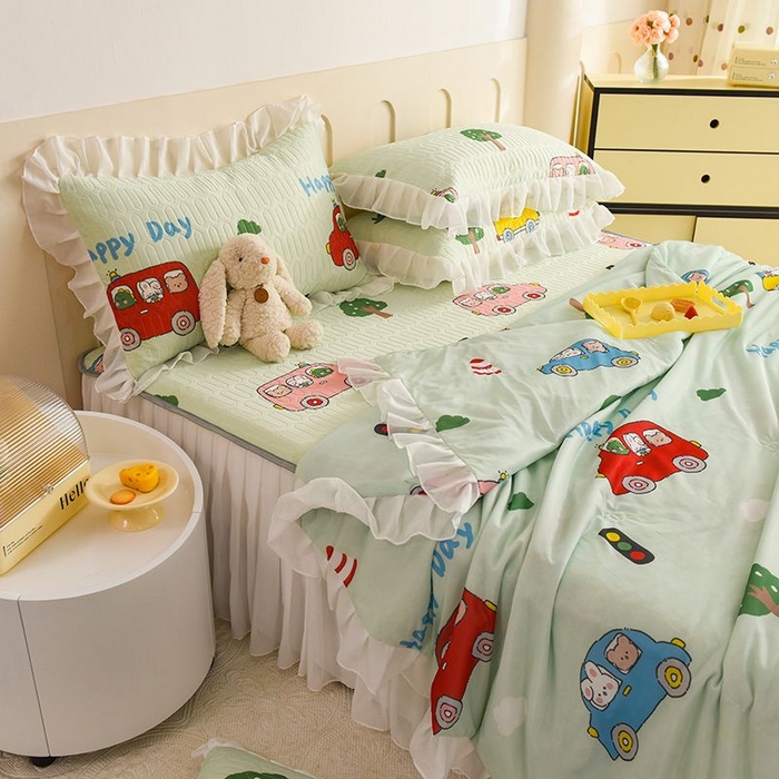 91家纺网 家纺一手货源 找家纺 悦织湾家纺 2025新款A类凉感丝床裙款乳胶凉席席子夏被夏凉被空调被四件套 宝宝巴士