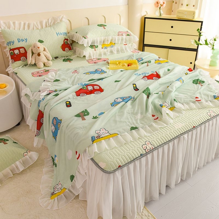 91家纺网 家纺一手货源 找家纺 悦织湾家纺 2025新款A类凉感丝床裙款乳胶凉席席子夏被夏凉被空调被四件套 宝宝巴士