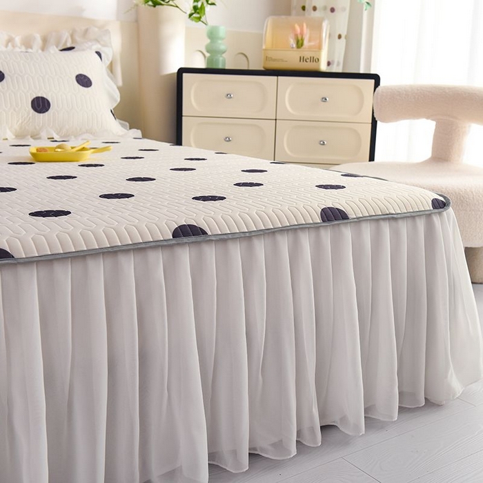 91家纺网 家纺一手货源 找家纺 悦织湾家纺 2025新款A类凉感丝床裙款乳胶凉席席子夏被夏凉被空调被四件套 波点