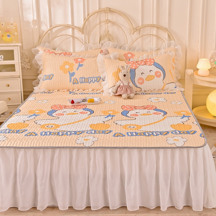 91家纺网 家纺一手货源 找家纺 悦织湾家纺 2025新款A类凉感丝床裙款乳胶凉席席子夏被夏凉被空调被四件套 欢乐企鹅