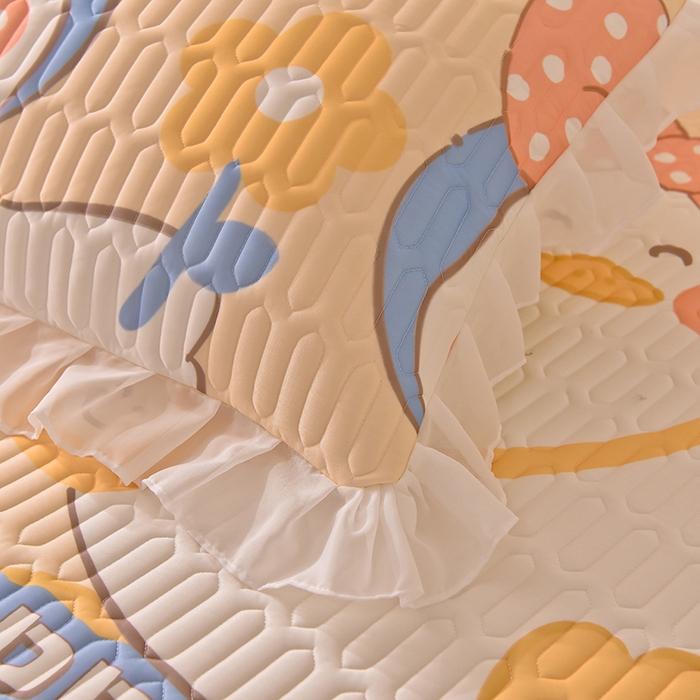 91家纺网 家纺一手货源 找家纺 悦织湾家纺 2025新款A类凉感丝床裙款乳胶凉席席子夏被夏凉被空调被四件套 欢乐企鹅