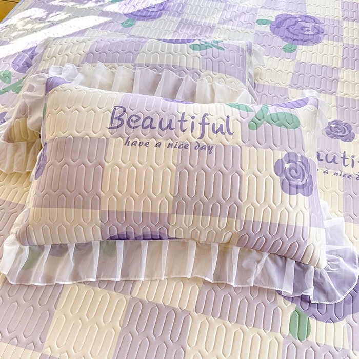 91家纺网 家纺一手货源 找家纺 悦织湾家纺 2025新款A类凉感丝床裙款乳胶凉席席子夏被夏凉被空调被四件套 吉祥如意