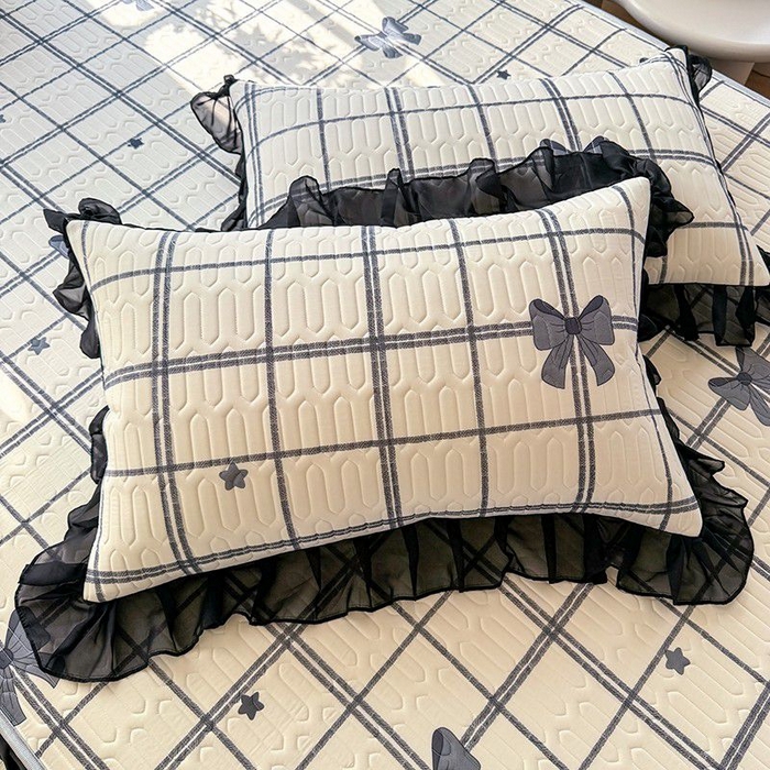 91家纺网 家纺一手货源 找家纺 悦织湾家纺 2025新款A类凉感丝床裙款乳胶凉席席子夏被夏凉被空调被四件套 礼物