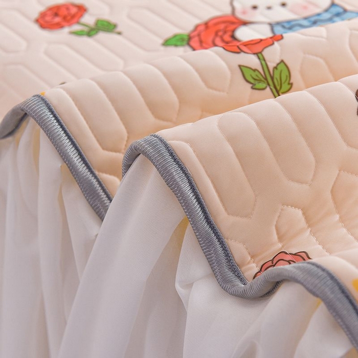 91家纺网 家纺一手货源 找家纺 悦织湾家纺 2025新款A类凉感丝床裙款乳胶凉席席子夏被夏凉被空调被四件套 玫瑰花语