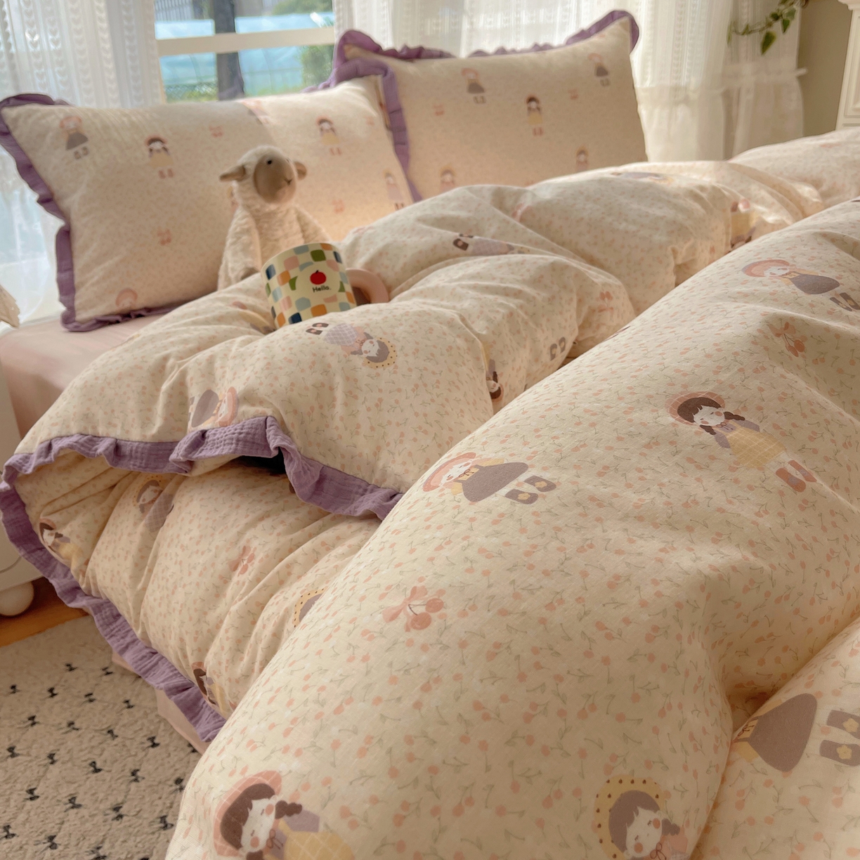 91家纺网 家纺一手货源 找家纺 盼季家纺 2025新款亲肤棉皱皱纱花边四件套 皱皱纱花边-小女孩【床单粉】