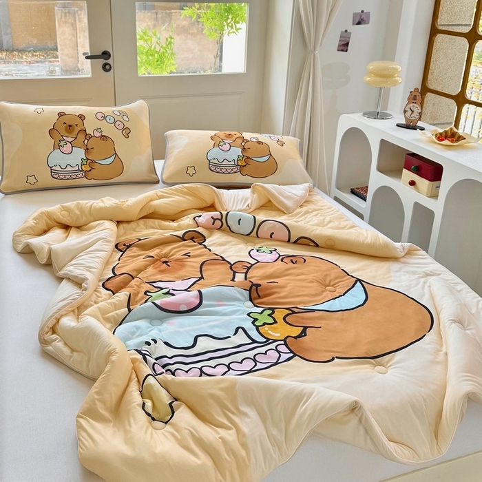 91家纺网 家纺一手货源 找家纺 （总）蘭菲家纺 2025新款凉感丝卡皮巴拉夏被