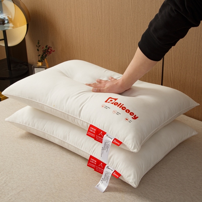 91家纺网 家纺一手货源 找家纺 织布人 2025新款枕芯A类全棉防水防油防污三防功能枕头家用护颈酒店枕芯 A类全棉三防枕-单边低枕 一只装 48x74cm