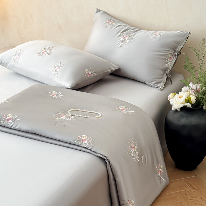 91家纺网 家纺一手货源 找家纺 （总）帝王家纺 2025爆款刺绣水洗天丝真丝夏被四件套冰丝三件套单夏被夏季直播