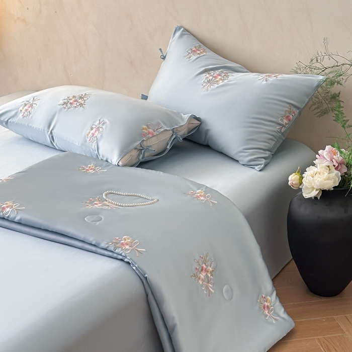 91家纺网 家纺一手货源 找家纺 （总）帝王家纺 2025爆款刺绣水洗天丝真丝夏被四件套冰丝三件套单夏被夏季直播