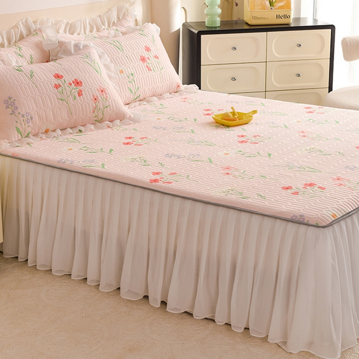 91家纺网 家纺一手货源 找家纺 悦织湾家纺 2025新款A类0.5厚床裙款印花乳胶凉席三件套 百花齐放