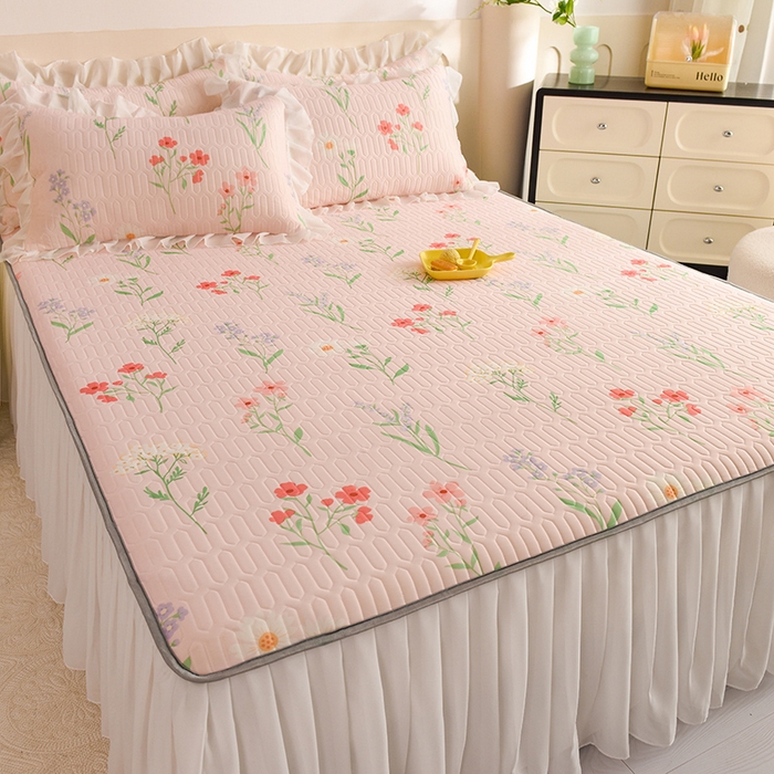 91家纺网 家纺一手货源 找家纺 悦织湾家纺 2025新款A类0.5厚床裙款印花乳胶凉席三件套 百花齐放