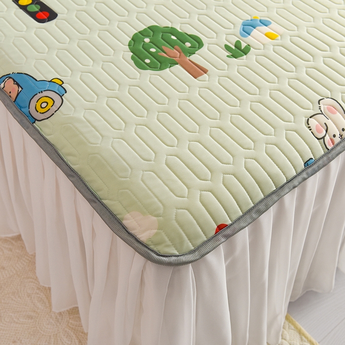 91家纺网 家纺一手货源 找家纺 悦织湾家纺 2025新款A类0.5厚床裙款印花乳胶凉席三件套 宝宝巴士