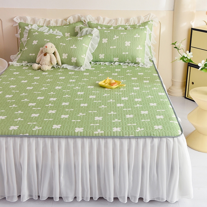 91家纺网 家纺一手货源 找家纺 悦织湾家纺 2025新款A类0.5厚床裙款印花乳胶凉席三件套 花束