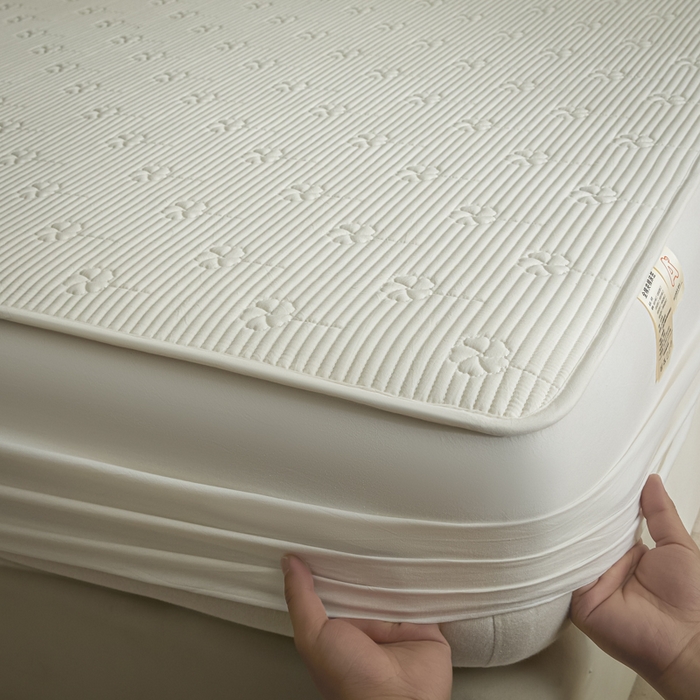 91家纺网 家纺一手货源 找家纺 （总）芬晴家纺 2025新款A类全棉夹棉水洗棉大豆床笠-花梦