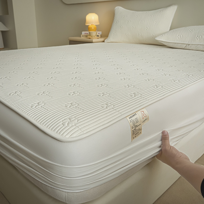 91家纺网 家纺一手货源 找家纺 （总）芬晴家纺 2025新款A类全棉夹棉水洗棉大豆床笠-花梦