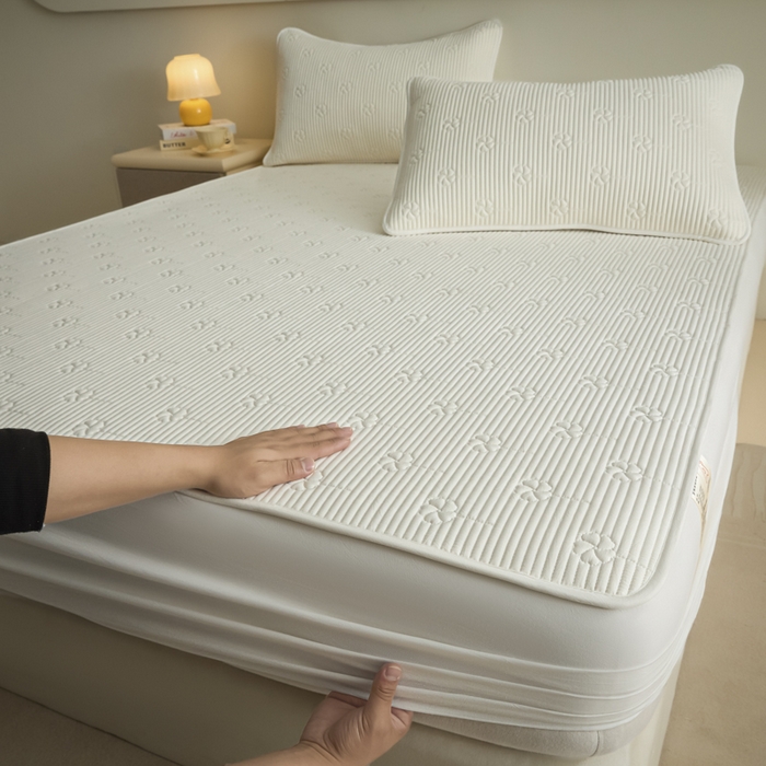 91家纺网 家纺一手货源 找家纺 （总）芬晴家纺 2025新款A类全棉夹棉水洗棉大豆床笠-花梦