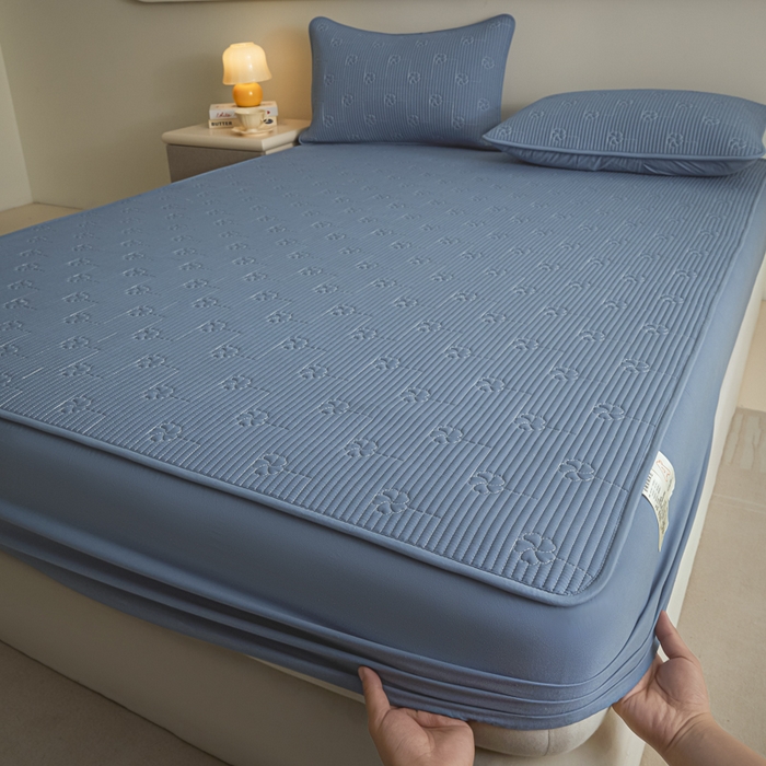 91家纺网 家纺一手货源 找家纺 （总）芬晴家纺 2025新款A类全棉夹棉水洗棉大豆床笠-花梦