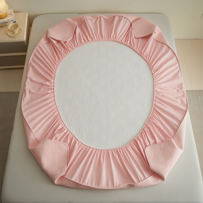 91家纺网 家纺一手货源 找家纺 芬晴家纺 2025新款A类全棉夹棉水洗棉大豆床笠-花梦 花梦-嫩粉