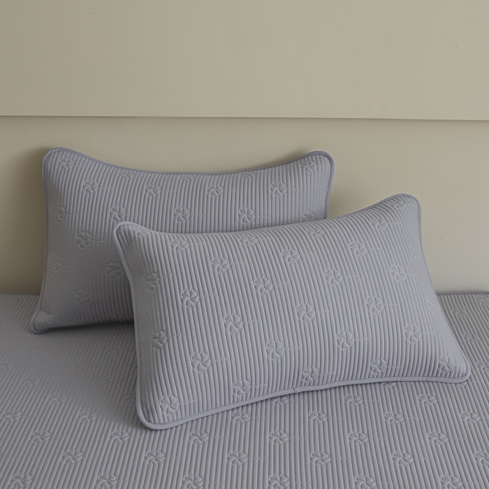 91家纺网 家纺一手货源 找家纺 芬晴家纺 2025新款A类全棉夹棉水洗棉大豆床笠-花梦 花梦-浅灰