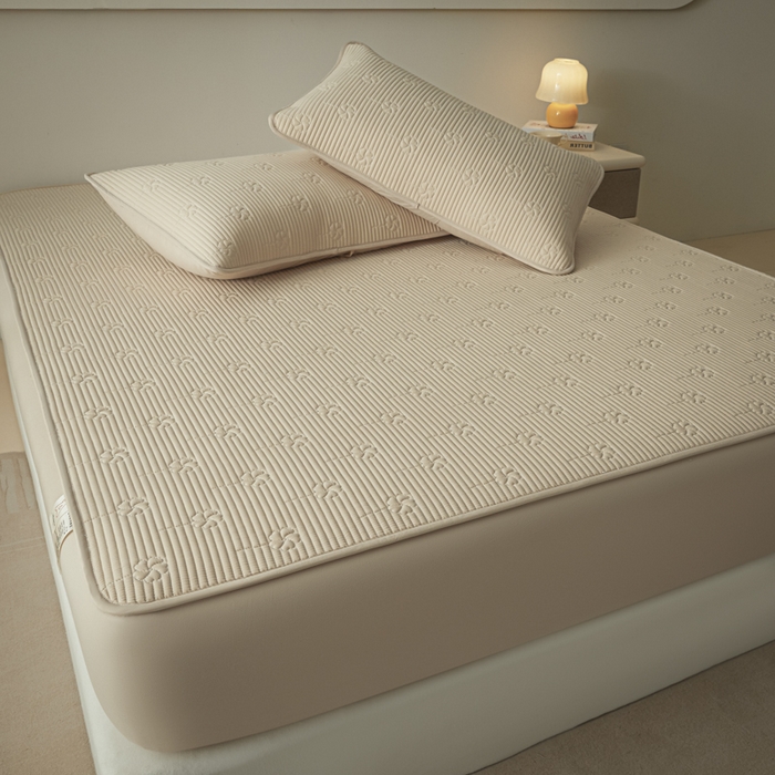 91家纺网 家纺一手货源 找家纺 芬晴家纺 2025新款A类全棉夹棉水洗棉大豆床笠-花梦 花梦-浅卡