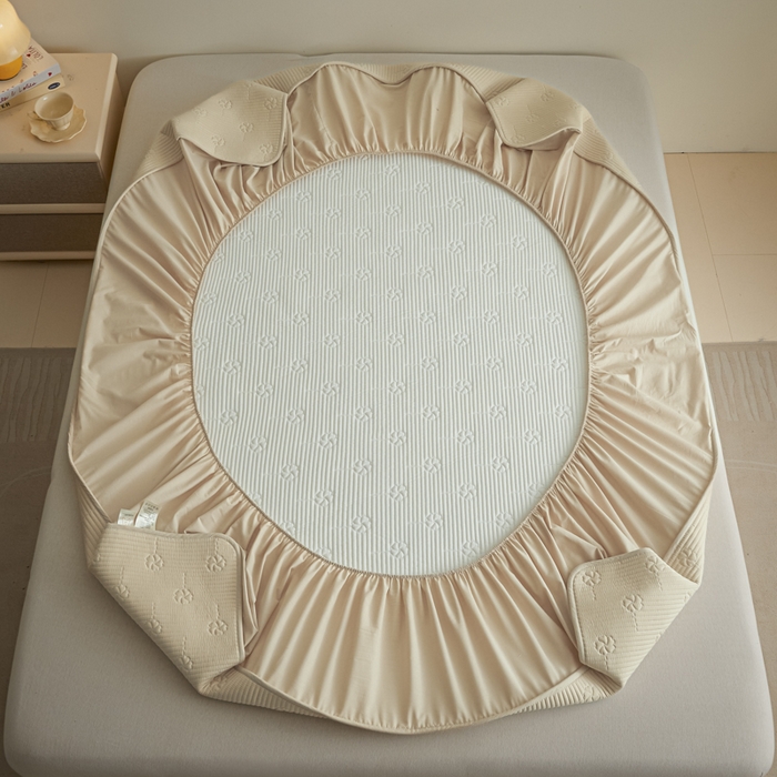 91家纺网 家纺一手货源 找家纺 芬晴家纺 2025新款A类全棉夹棉水洗棉大豆床笠-花梦 花梦-浅卡