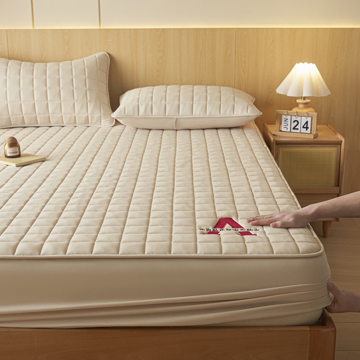 91家纺网 家纺一手货源 找家纺 芬晴家纺 2025新款A类母婴级防水床笠 A-卡其