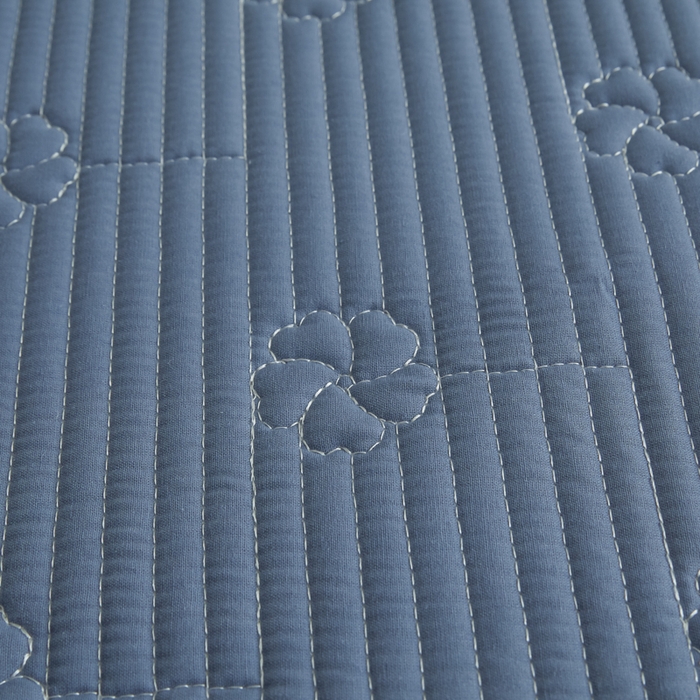 91家纺网 家纺一手货源 找家纺 芬晴家纺 2025新款A类全棉夹棉水洗棉大豆床笠-花梦 花梦-雾蓝