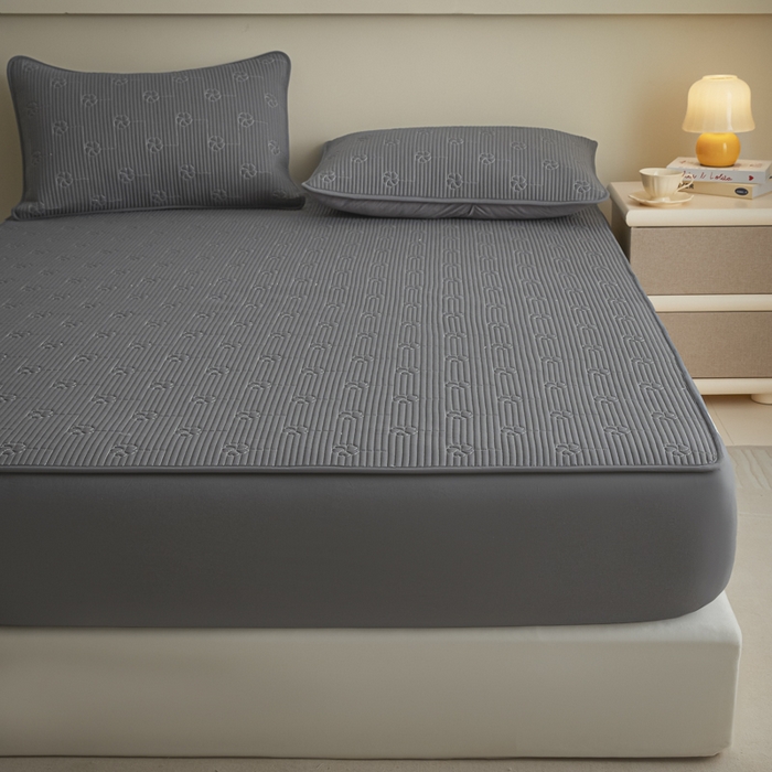 91家纺网 家纺一手货源 找家纺 芬晴家纺 2025新款A类全棉夹棉水洗棉大豆床笠-花梦 花梦-岩灰