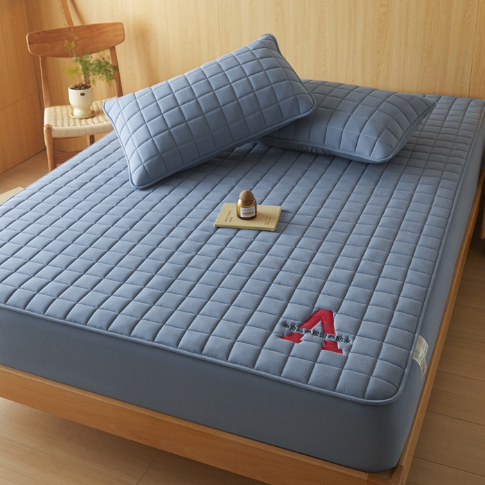 91家纺网 家纺一手货源 找家纺 芬晴家纺 2025新款A类母婴级防水床笠 A-雾蓝