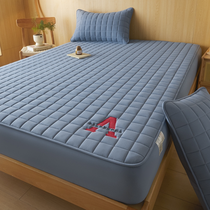 91家纺网 家纺一手货源 找家纺 芬晴家纺 2025新款A类母婴级防水床笠 A-雾蓝