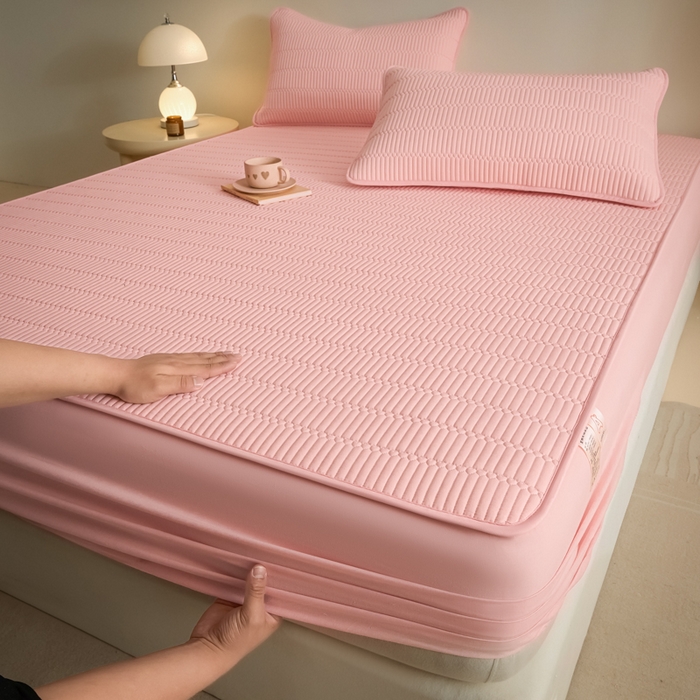 91家纺网 家纺一手货源 找家纺 （总）芬晴家纺 2025新款A类全棉水洗棉夹棉床笠-甜心