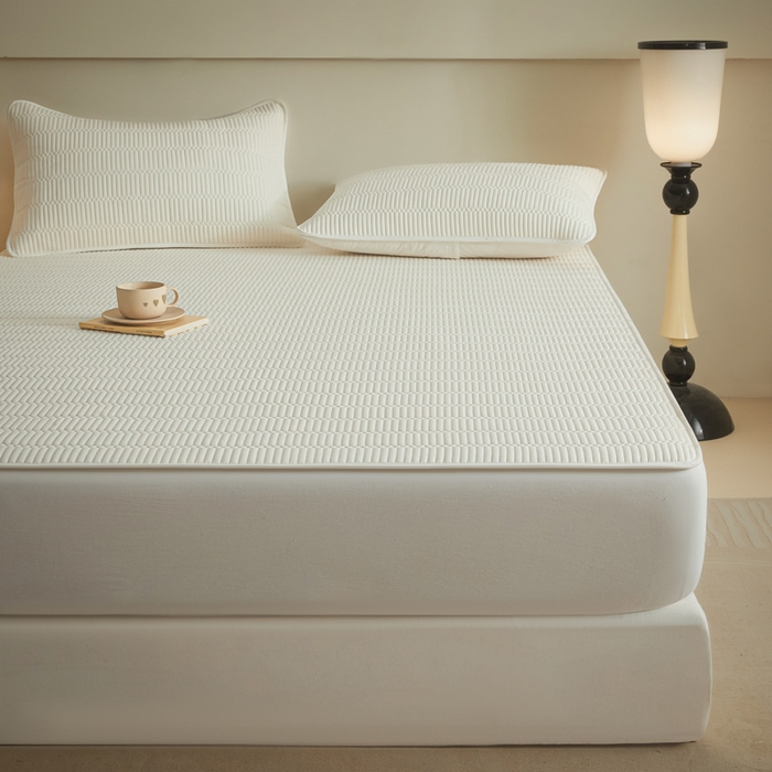 91家纺网 家纺一手货源 找家纺 芬晴家纺 2025新款A类全棉水洗棉夹棉床笠-甜心 甜心-白