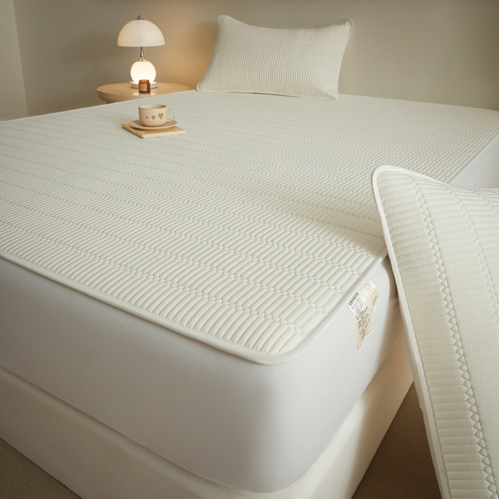 91家纺网 家纺一手货源 找家纺 芬晴家纺 2025新款A类全棉水洗棉夹棉床笠-甜心 甜心-白