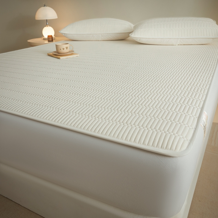 91家纺网 家纺一手货源 找家纺 芬晴家纺 2025新款A类全棉水洗棉夹棉床笠-甜心 甜心-白