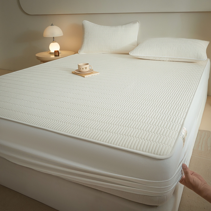 91家纺网 家纺一手货源 找家纺 芬晴家纺 2025新款A类全棉水洗棉夹棉床笠-甜心 甜心-白