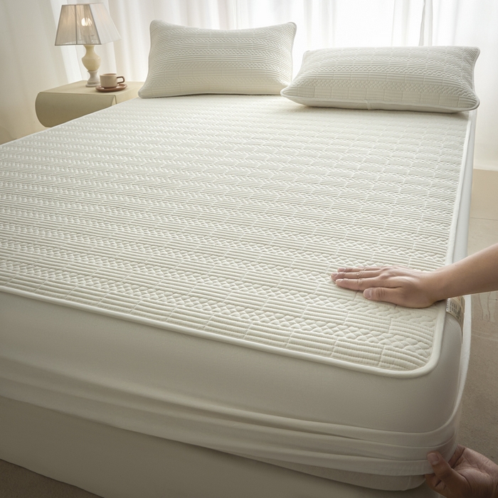 91家纺网 家纺一手货源 找家纺 芬晴家纺 2025新款A类全棉夹棉大豆床笠-派对 派对-白