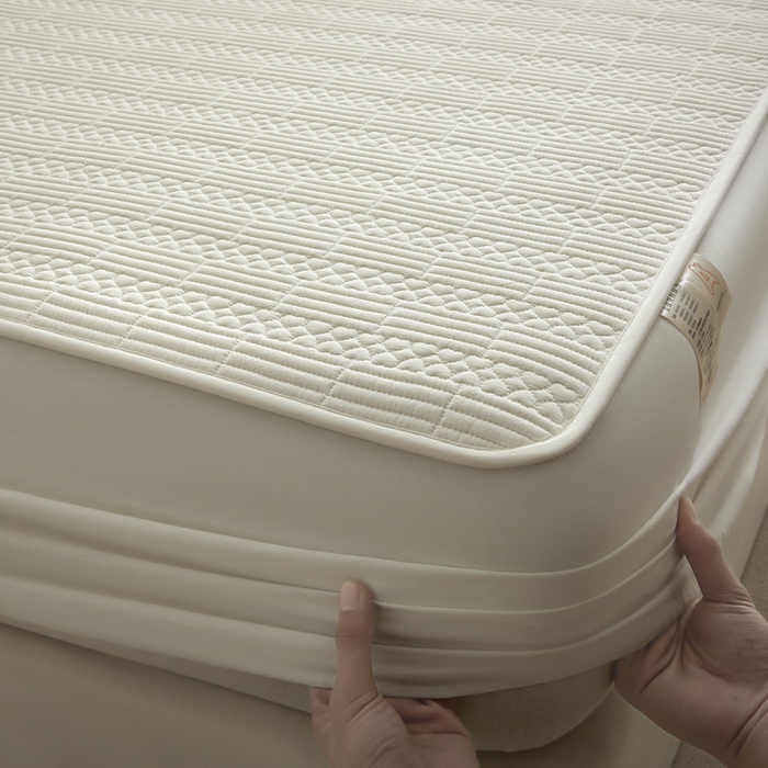 91家纺网 家纺一手货源 找家纺 芬晴家纺 2025新款A类全棉夹棉大豆床笠-派对 派对-白