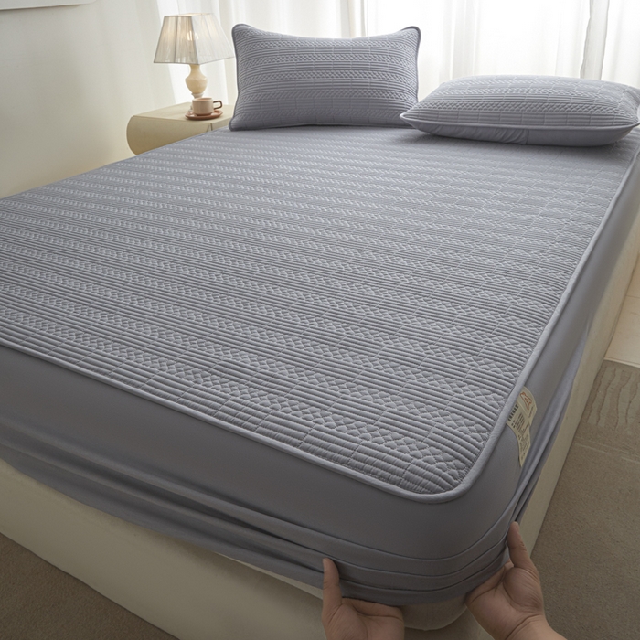 91家纺网 家纺一手货源 找家纺 芬晴家纺 2025新款A类全棉夹棉大豆床笠-派对 派对-浅灰