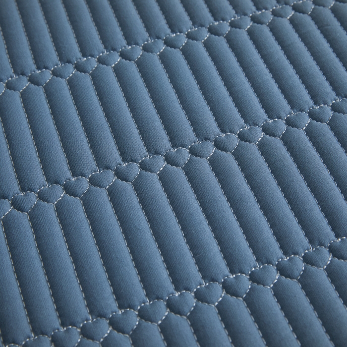 91家纺网 家纺一手货源 找家纺 芬晴家纺 2025新款A类全棉水洗棉夹棉床笠-甜心 甜心-雾蓝