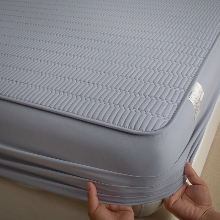 91家纺网 家纺一手货源 找家纺 芬晴家纺 2025新款A类全棉水洗棉夹棉床笠-甜心 甜心-浅灰