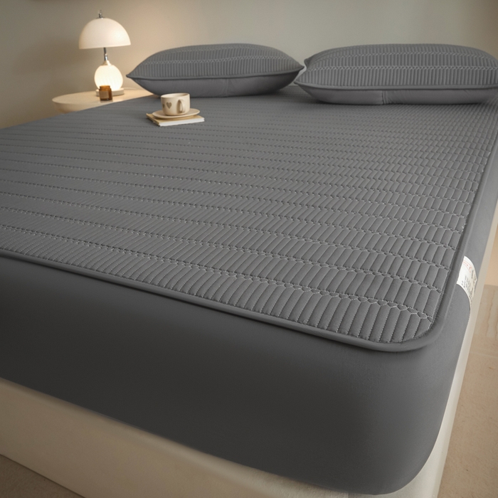 91家纺网 家纺一手货源 找家纺 芬晴家纺 2025新款A类全棉水洗棉夹棉床笠-甜心 甜心-岩灰