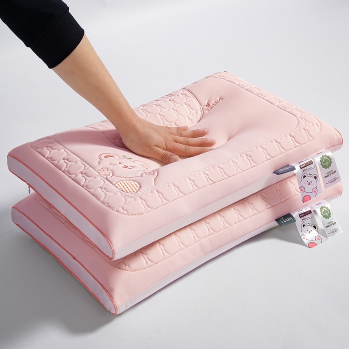 91家纺网 家纺一手货源 找家纺 织布人 2025新款枕芯夏季凉感冰丝小熊乳胶枕头防出汗儿童学生成人亲子枕 桃花粉_一只48*74cm【成人高枕】