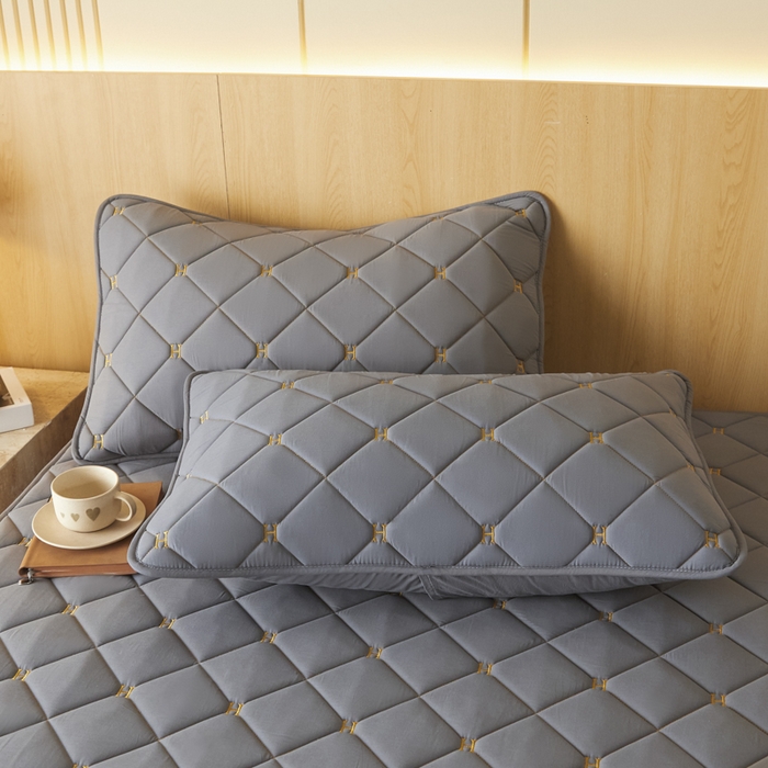 91家纺网 家纺一手货源 找家纺 （总）芬晴家纺 2025新款全棉水洗棉A类防水系列枕套