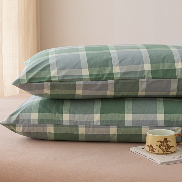 91家纺网 家纺一手货源 找家纺 芬晴家纺 2025新款A类全棉色织防水枕套系列 防水-白绿格