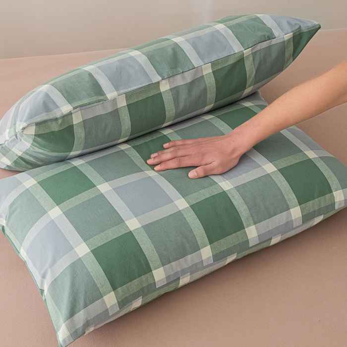 91家纺网 家纺一手货源 找家纺 芬晴家纺 2025新款A类全棉色织防水枕套系列 防水-白绿格