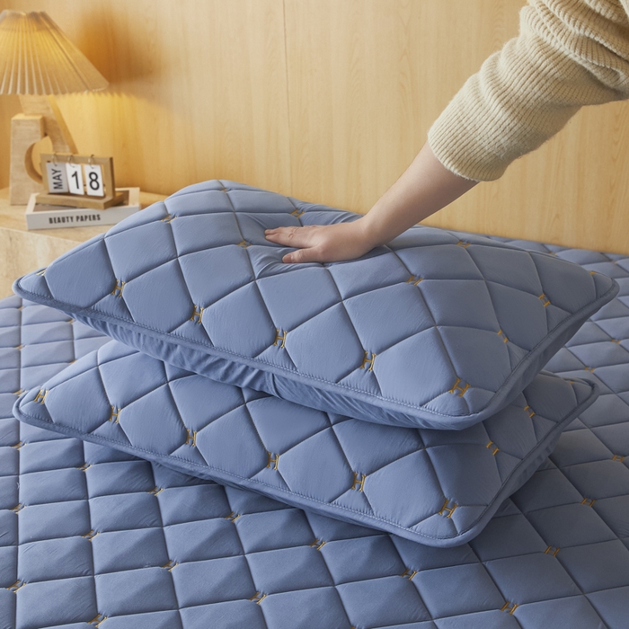 91家纺网 家纺一手货源 找家纺 芬晴家纺 2025新款全棉水洗棉A类防水系列枕套 H-雾蓝