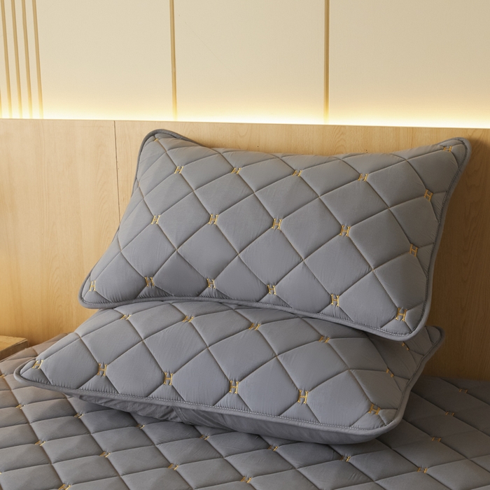 91家纺网 家纺一手货源 找家纺 芬晴家纺 2025新款全棉水洗棉A类防水系列枕套 H-岩灰